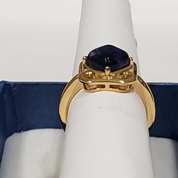"Simply Solitaire" Sodalite cabochon ring in 18K Yellow Gold over 925 SS sz 8 - Picture 5 of 5